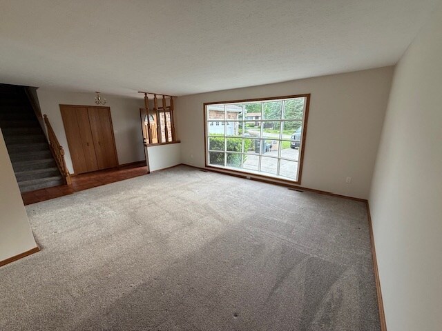 Building Photo - 465 Calverton Pl