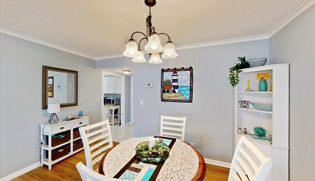 Building Photo - 5540 Tamberlane Cir