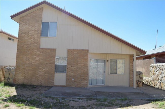 Building Photo - 11713 Snow Hawk Dr