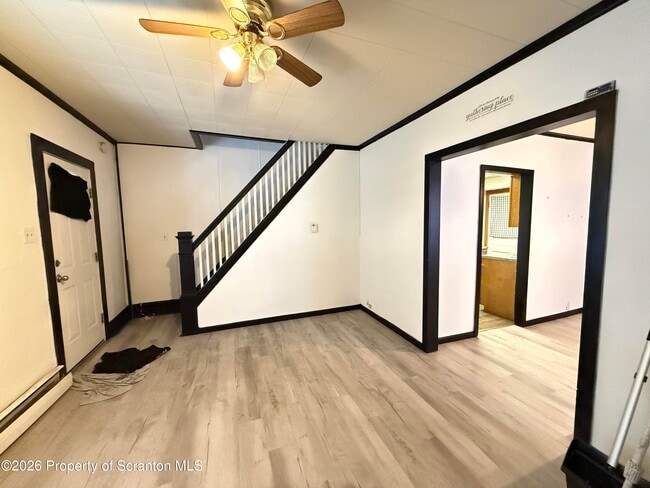 Building Photo - 2140-2140 Pond Ave