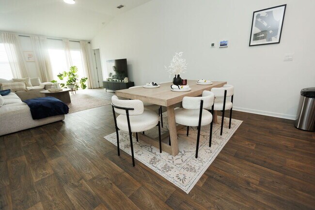 Building Photo - For Rent | Like-New 3BR/2BA Home in The Arbors – Northside Jacksonville