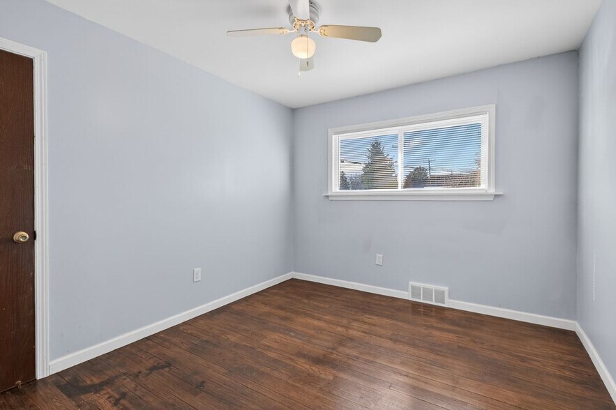 Building Photo - 8154 Quinn St