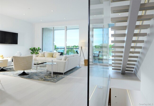 Building Photo - 105 Delancey Ave