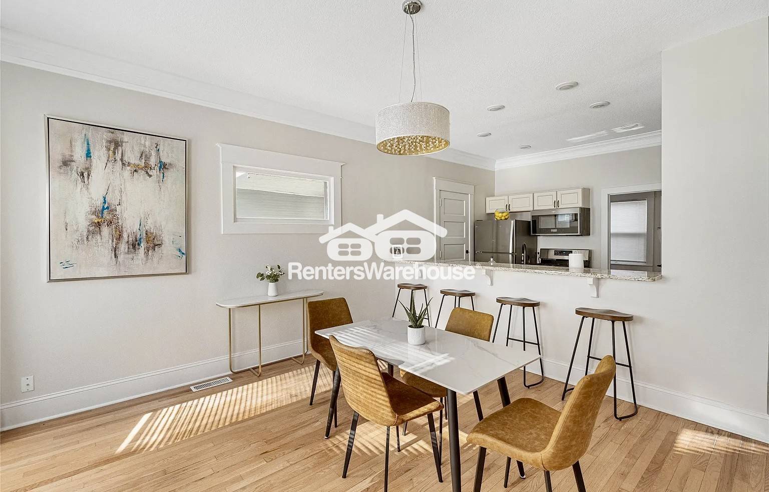 Building Photo - 544 36th St