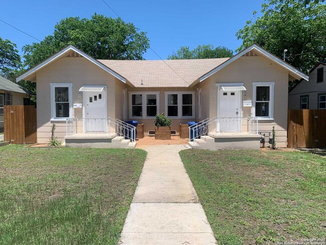 Primary Photo - 411 Canton-
