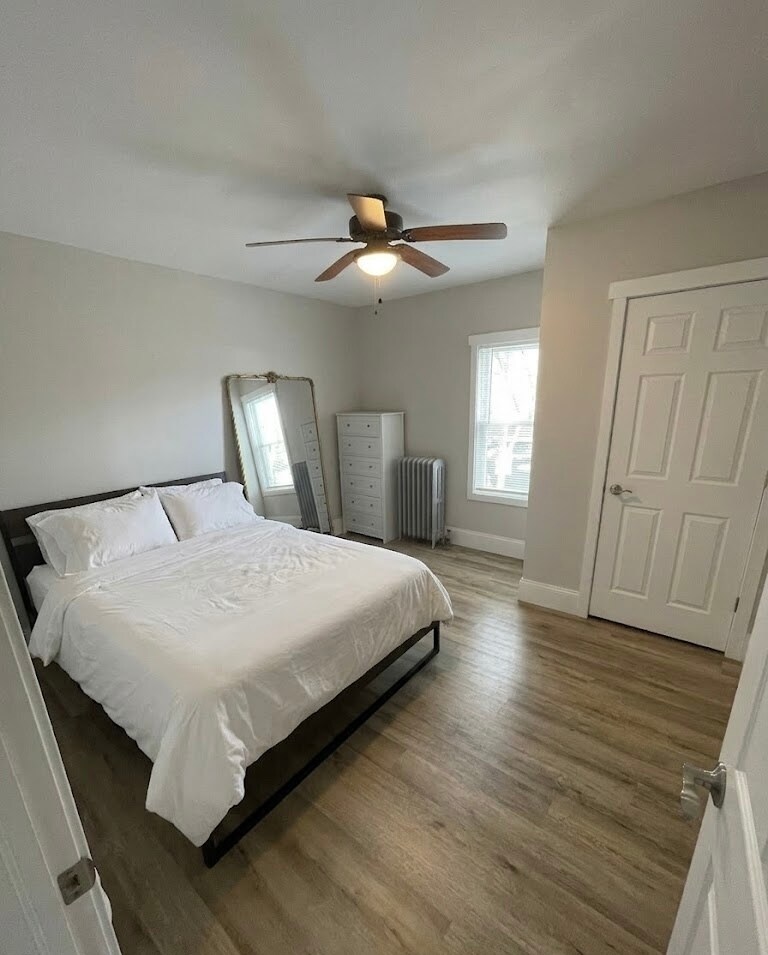 Building Photo - 709 Liberty St