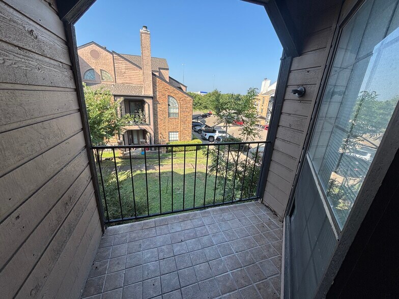 Building Photo - 4719 N Galloway Ave