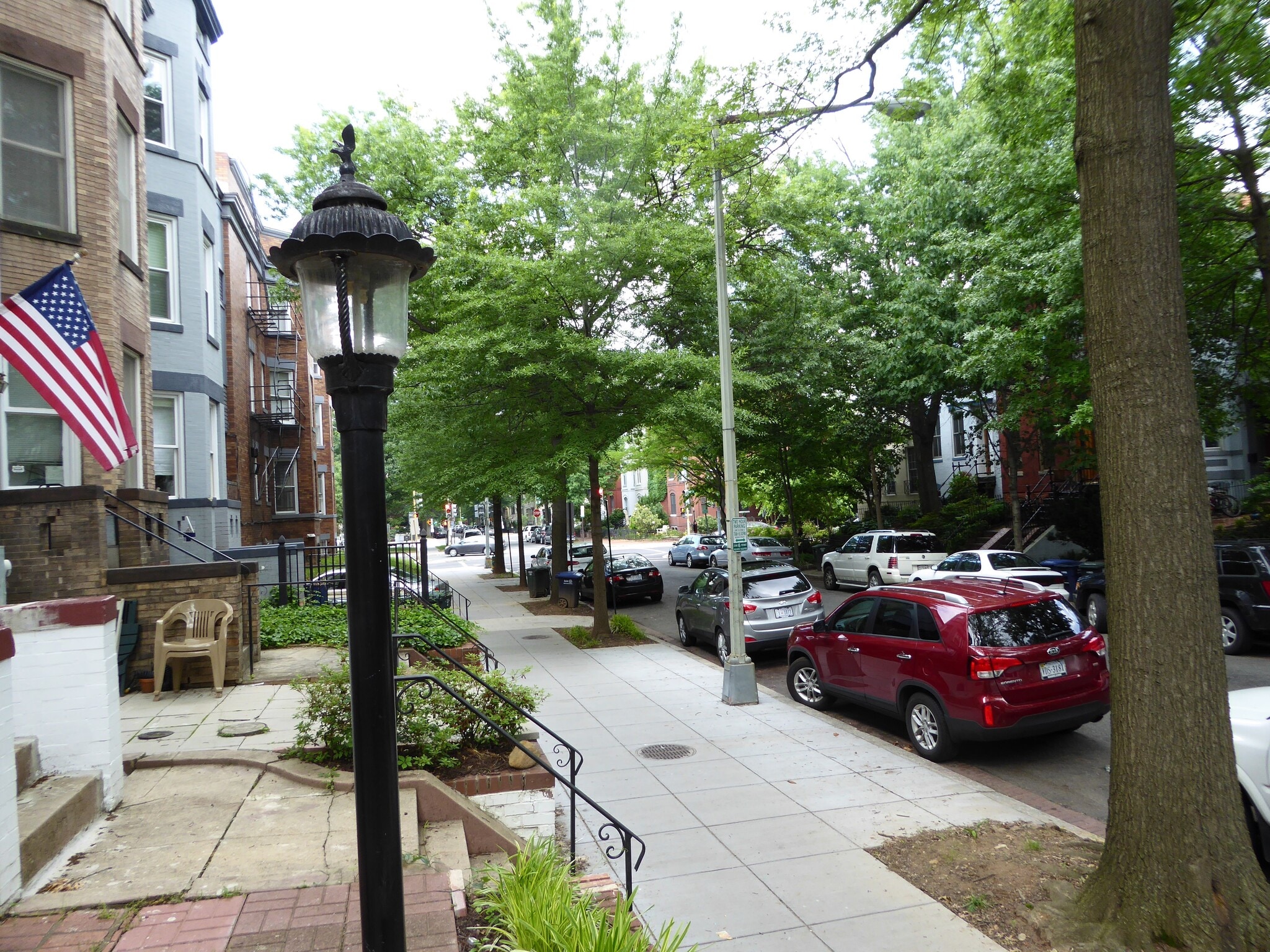 Building Photo - 118 3rd St NE