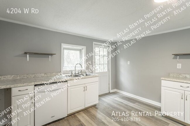 Building Photo - 4204 W Rd