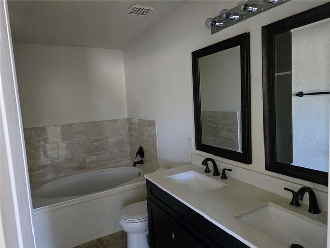 Building Photo - 22014 Orchard Dale Dr