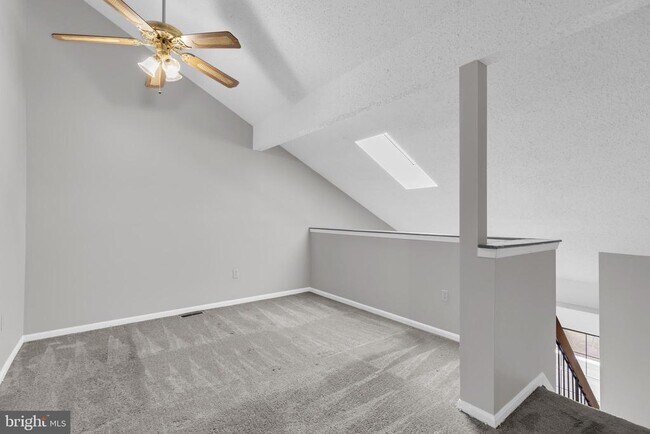 Building Photo - 1639 Carriage House Terrace