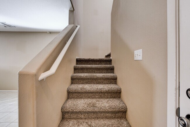 Building Photo - 4256 Lady Burton St