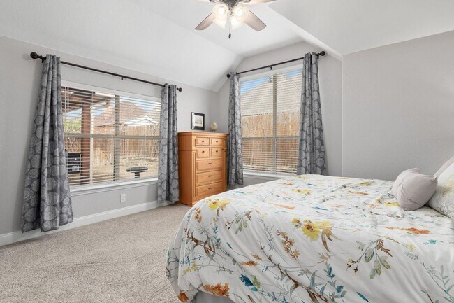 Building Photo - Upgraded 3 Bed Home in Aledo ISD with Office and Spacious Open Layout