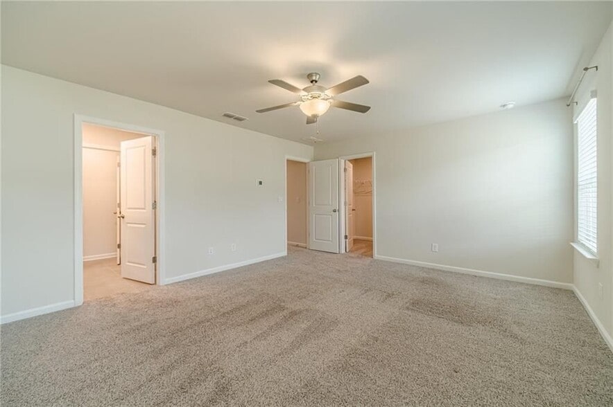 Building Photo - 1412 Villageside Ct