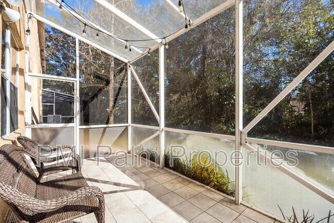 Building Photo - 272 Live Oak Ln