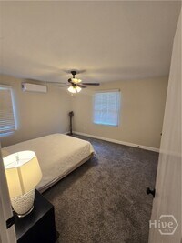 Building Photo - 5014 Spartan Dr