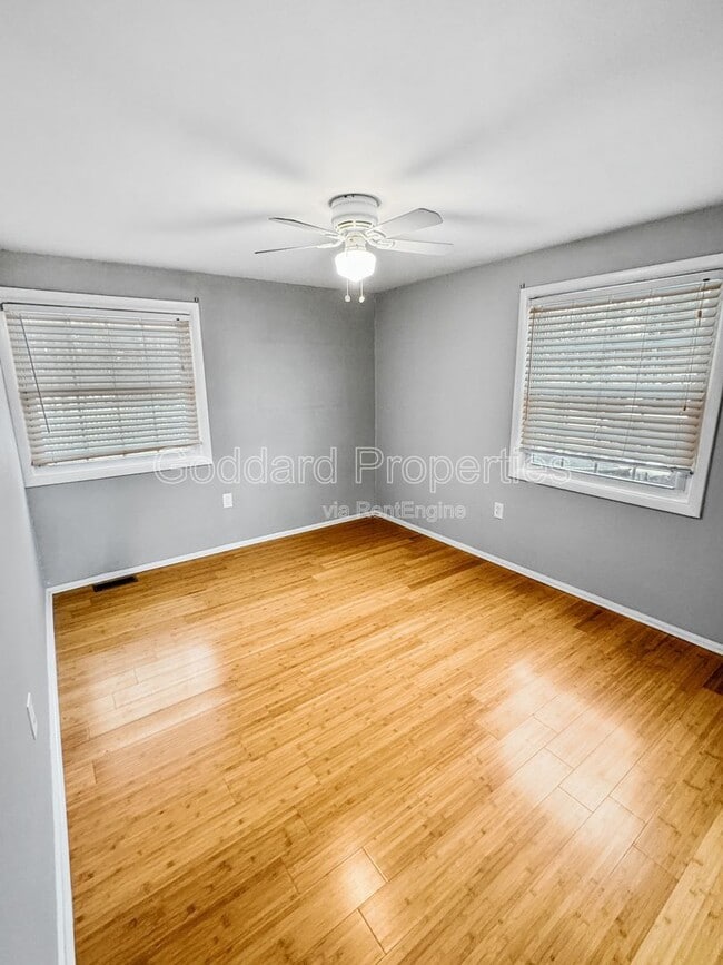 Building Photo - 412 Ripplewood Rd