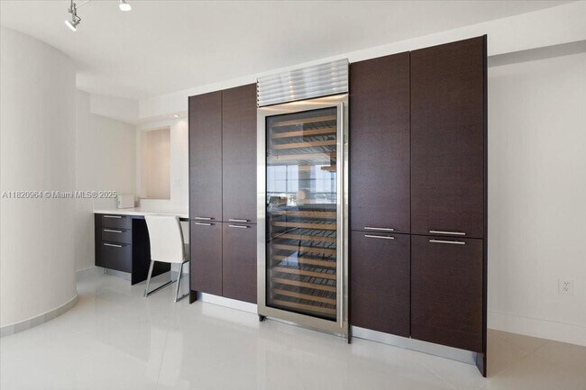 Building Photo - 6301 Collins Ave