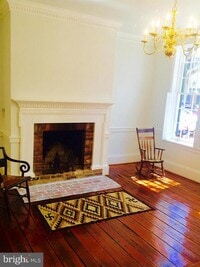 Building Photo - 215 Prince St