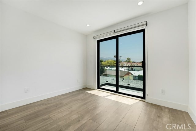Building Photo - 4036 Rosemont Ave