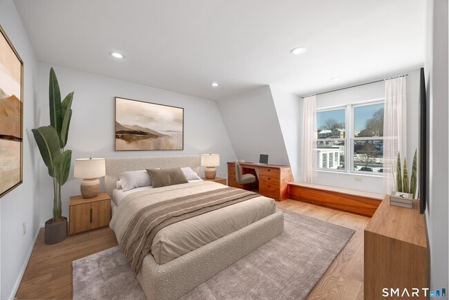 Building Photo - 7 Ann St