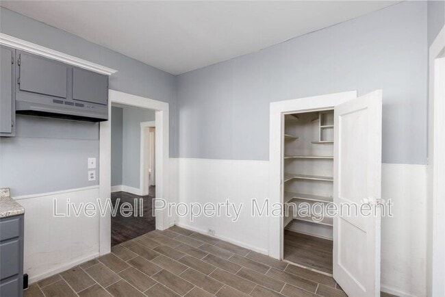 Building Photo - 1514 31st St Ensley