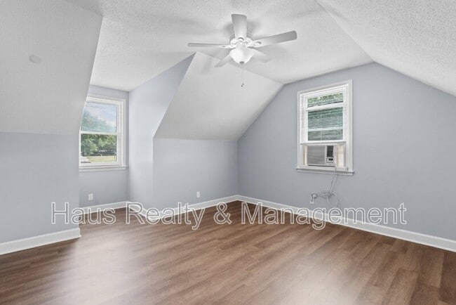 Building Photo - 334 Kelsey Dr