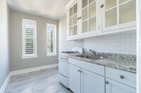 Building Photo - 2217 N 51st St