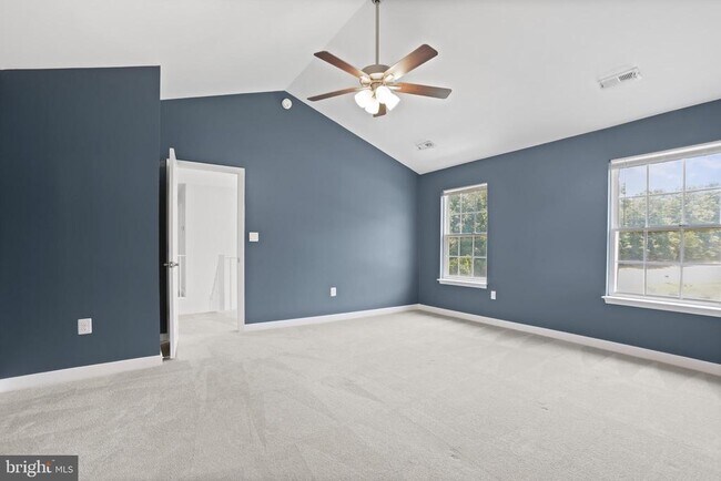 Building Photo - 4001 Mossy Bank Ln