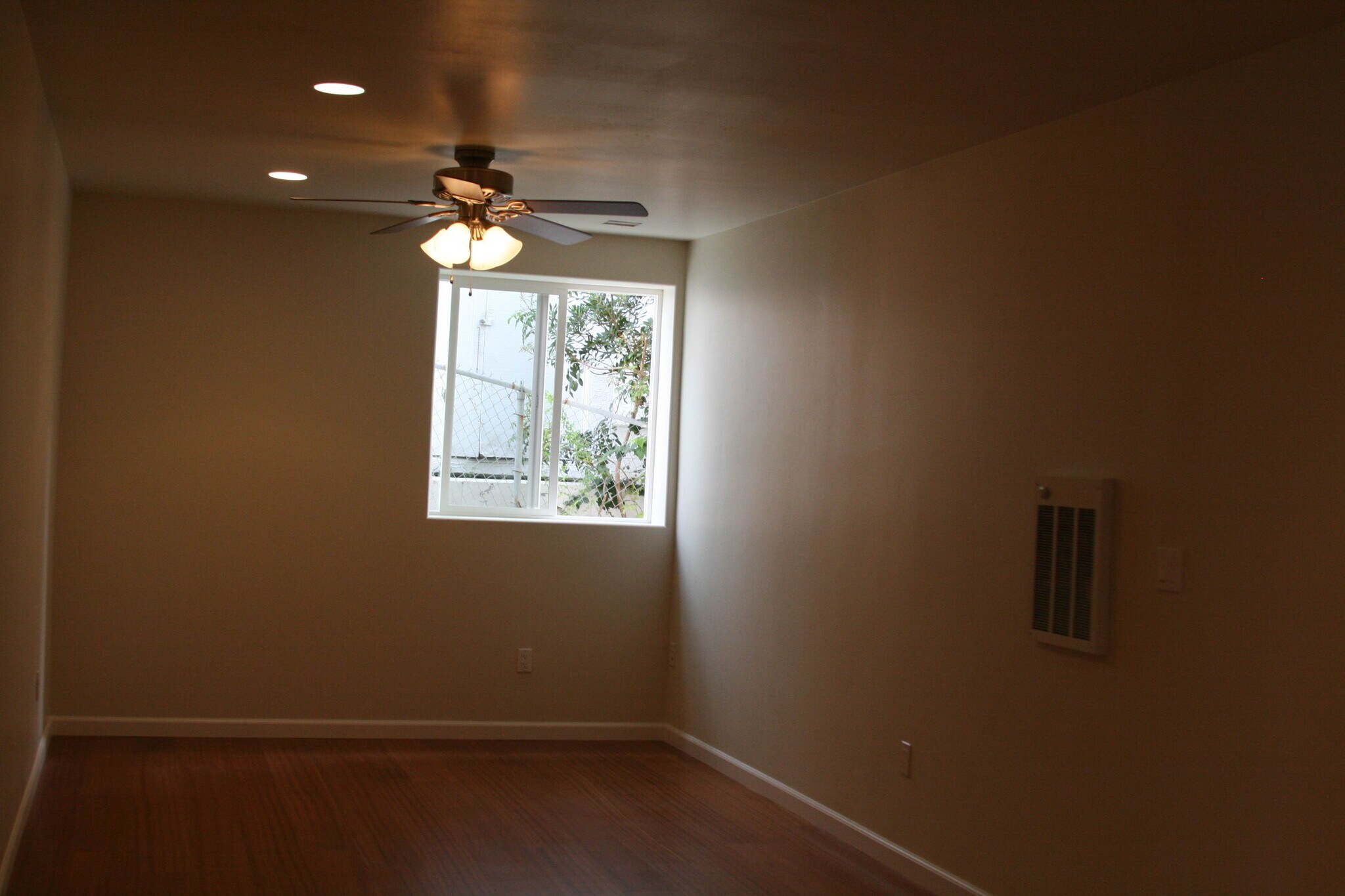 large window - 5935 Mildred Street