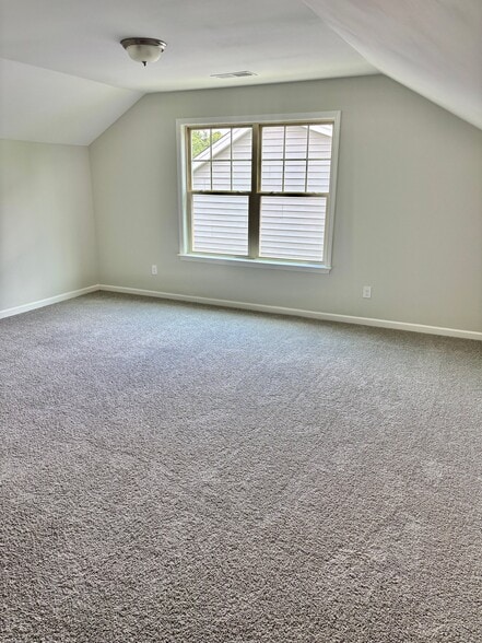 Building Photo - 756 Helmsman Ln