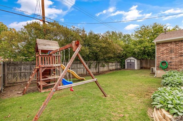 Building Photo - 2021 Memphis Dr