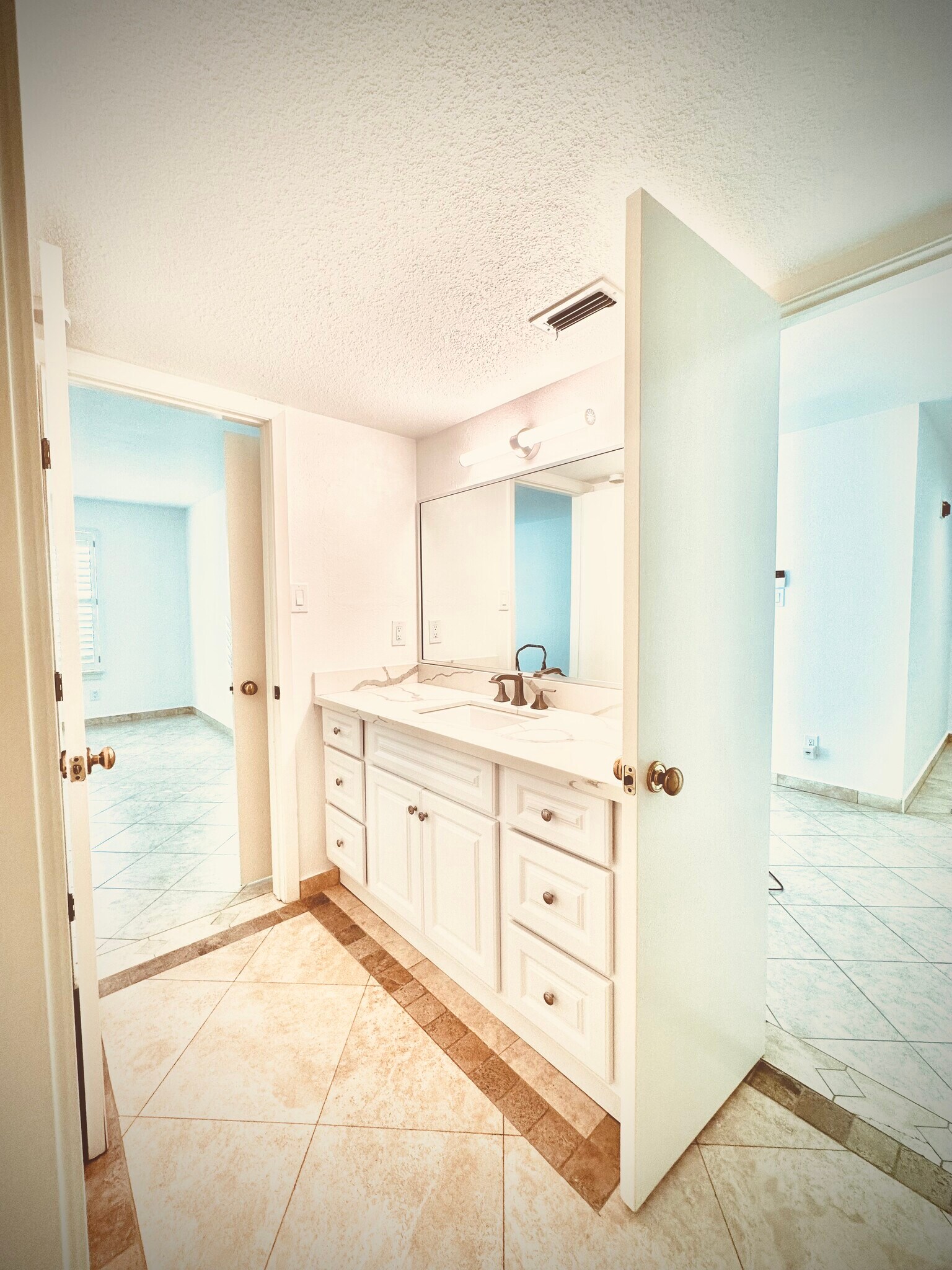 Building Photo - 2333 Bering Dr