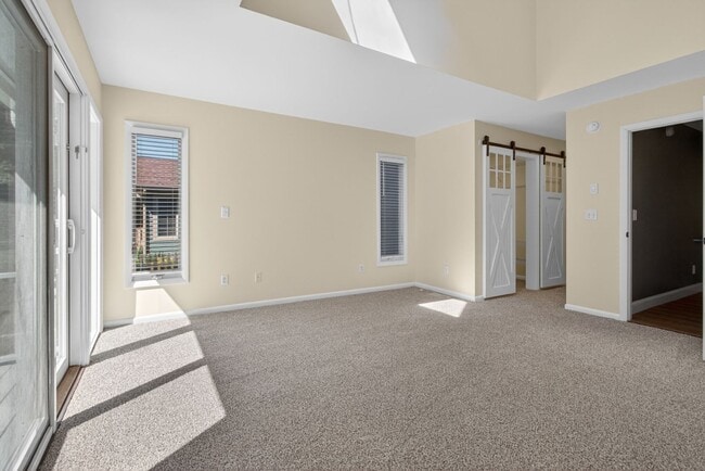 Building Photo - 18609 Broadfield Dr