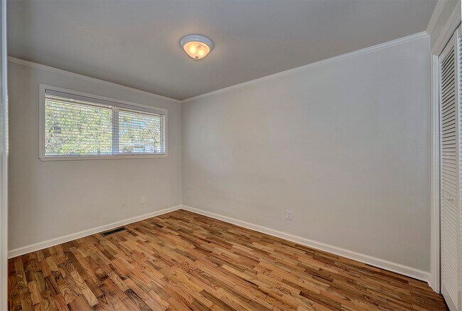 Building Photo - Lynnwood Rambler
