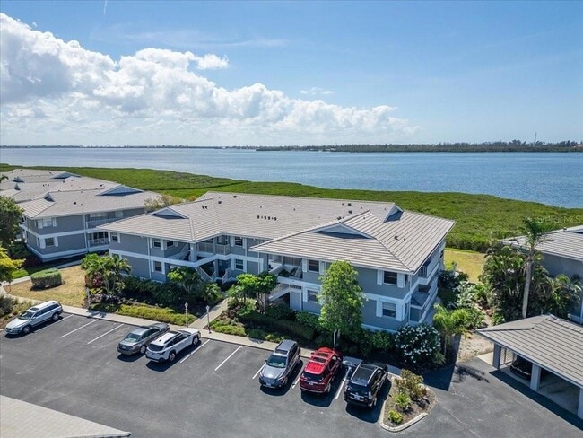 Building Photo - 1343 Perico Point Cir