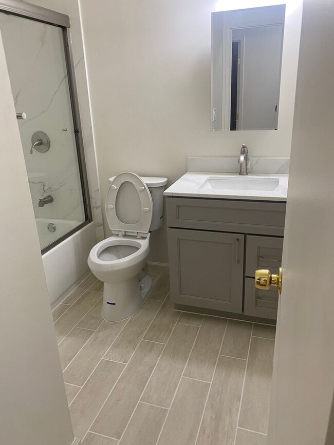 Building Photo - 2160 Tilden Pl