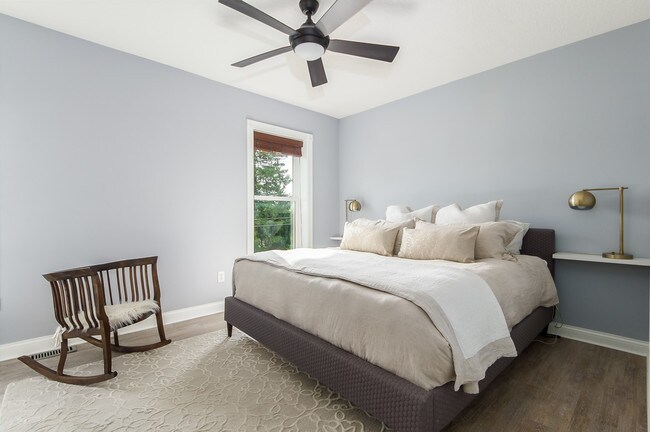 2nd Floor Bedroom - 1141 Summit St