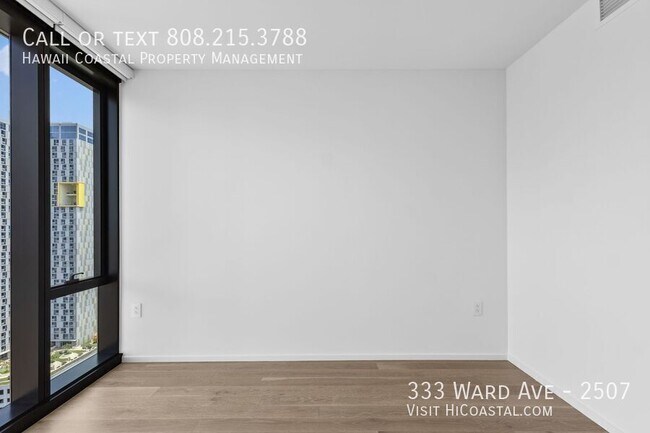 Building Photo - 333 Ward Ave