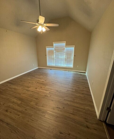 Building Photo - 521 Micahs Crossing