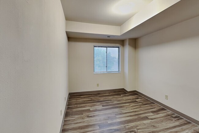 Building Photo - 200 Stanton Ave