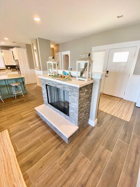 Building Photo - 906 Santa Rosa Blvd