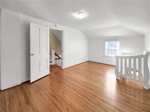 Building Photo - 54 Westmoreland Dr