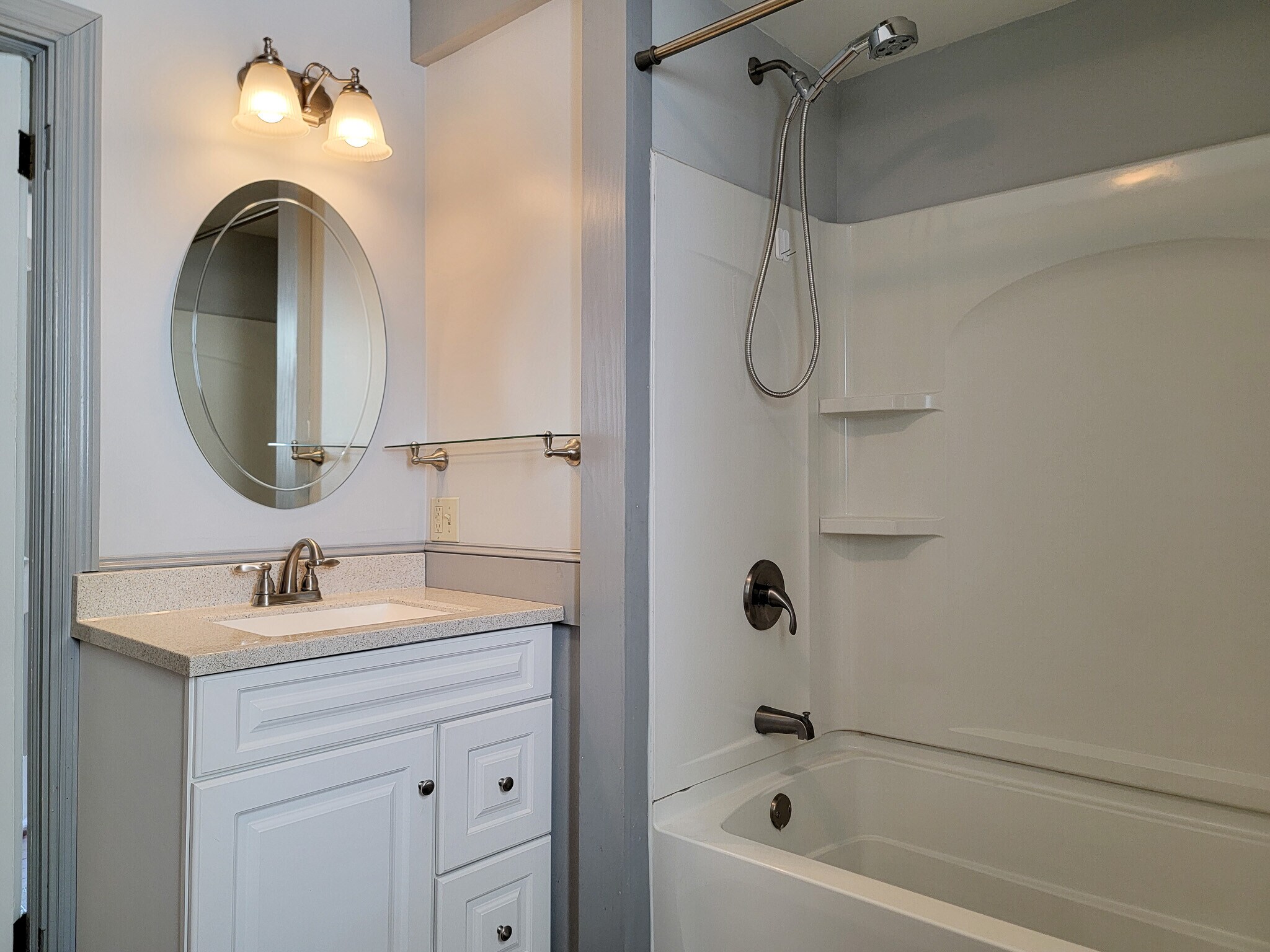 Building Photo - 125 Gerhart Ave