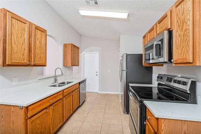 Building Photo - 2709 W Covington Dr