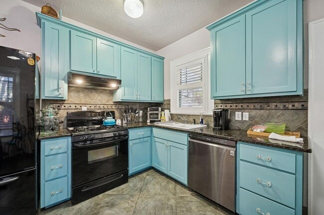 Building Photo - 3101 Wheeler St