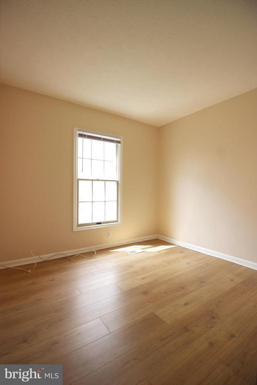 Building Photo - 6705 Ammendale Way