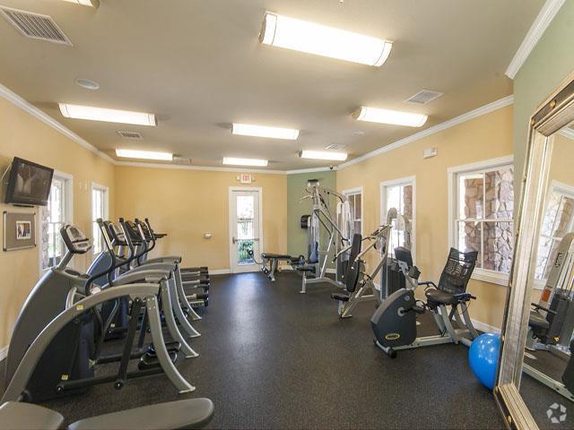 Fitness Center - Mansions at Hickory Creek