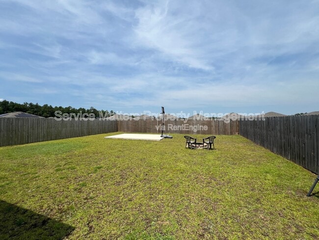 Building Photo - 4335 Jitterbug St
