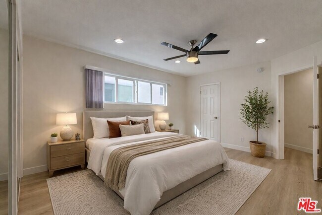 Building Photo - 2607 Abbot Kinney Blvd